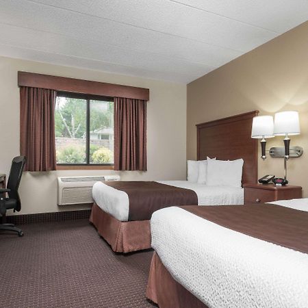 Americinn By Wyndham Lake City מראה חיצוני תמונה