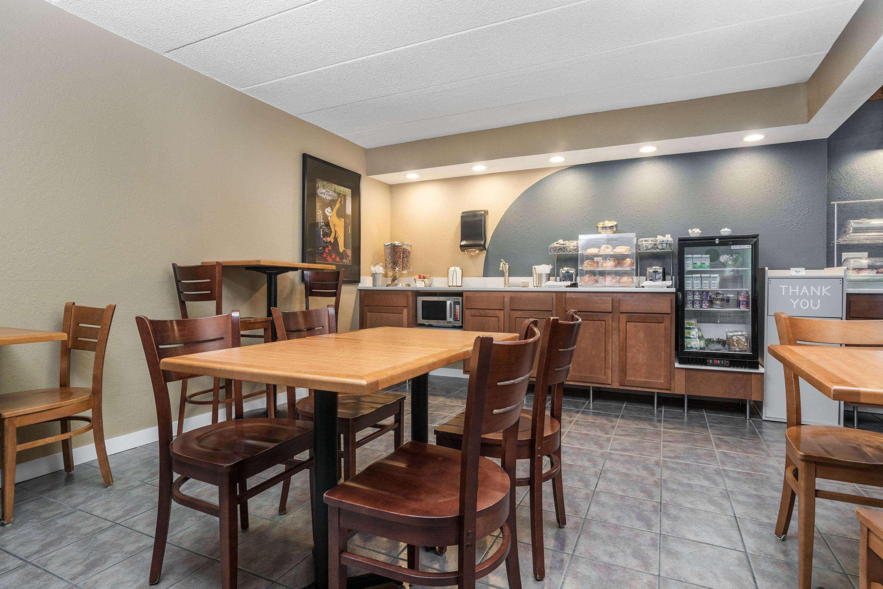 Americinn By Wyndham Lake City מראה חיצוני תמונה